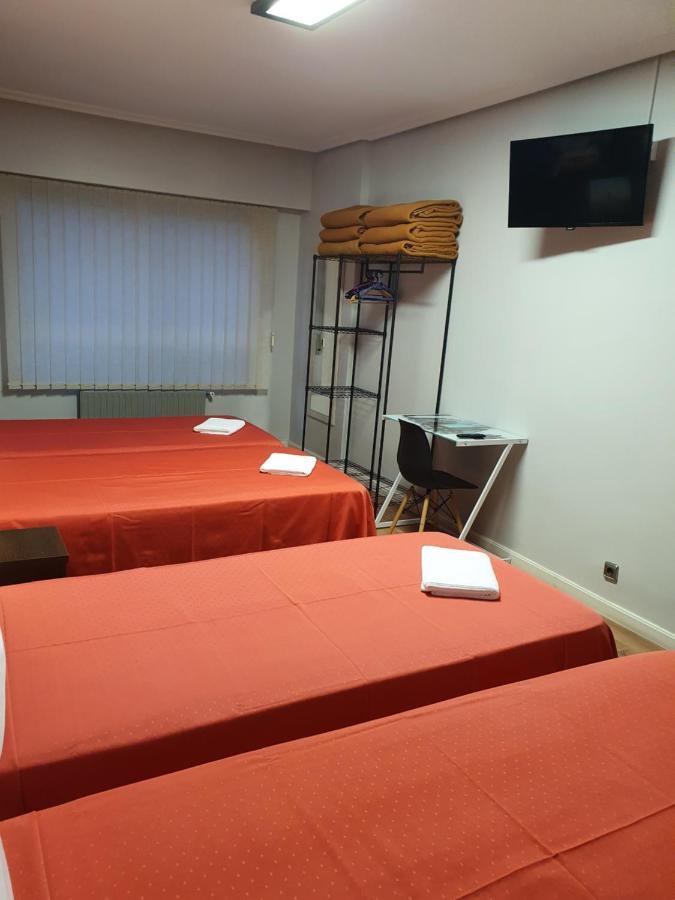Pension El Espolon Logroño Exteriör bild