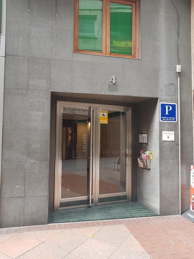Pension El Espolon Logroño Exteriör bild