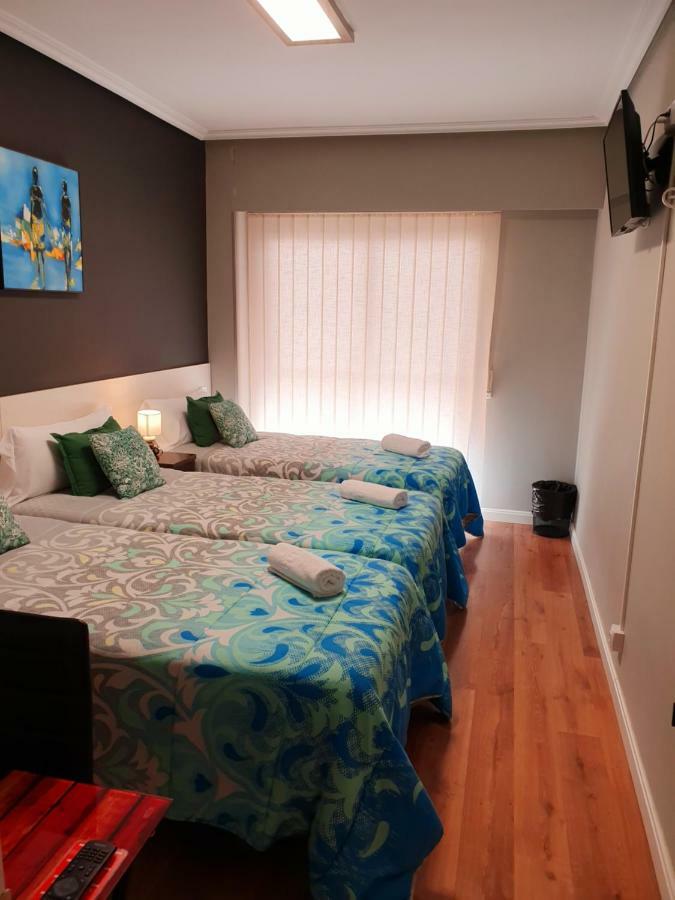 Pension El Espolon Logroño Exteriör bild